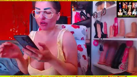 cuminmenowbby online show from September 20, 12:50 pm