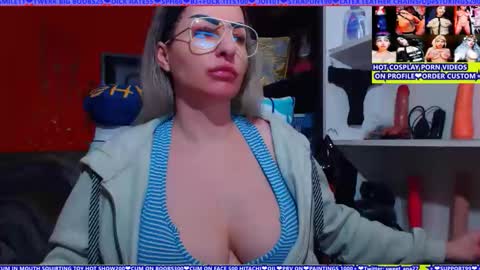 cuminmenowbby online show from April 19, 6:10 pm