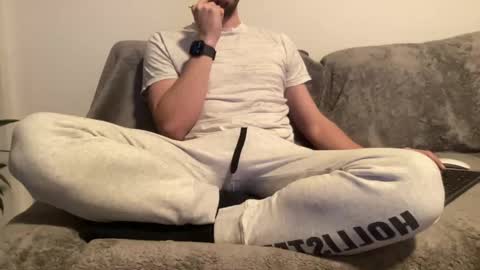 Snapshot of cumlvr11 chatting on February 24, 7:41 pm Tony online show from February 24, 7:41 pm