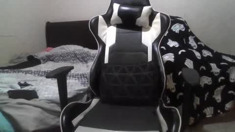 cummachine2022 online show from October 7, 12:30 am