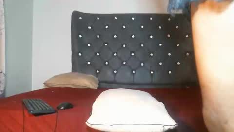 Shiiro online show from March 8, 2:59 am