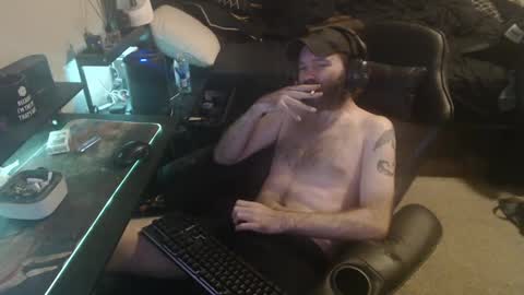 cumslinger2003 online show from December 3, 5:42 am