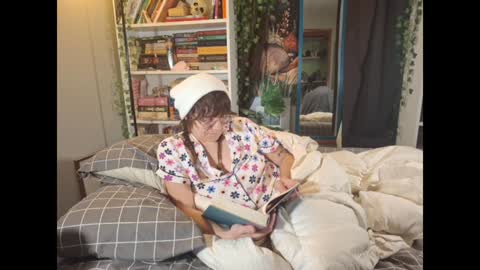 cumslutpawg online show from January 7, 5:43 am