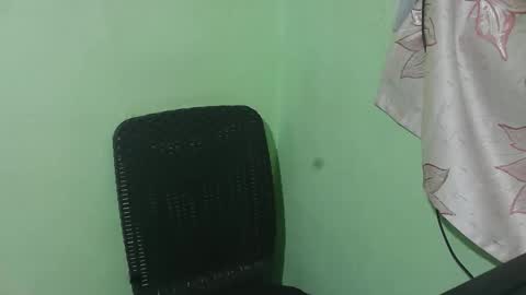 cumwhore4uxox online show from February 3, 4:34 pm