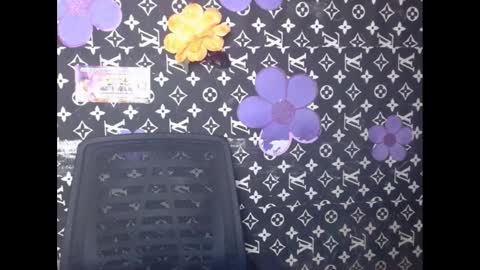 Snapshot of cupidxdoll chatting on March 8, 3:50 am cupidxdoll online show from March 8, 3:50 am