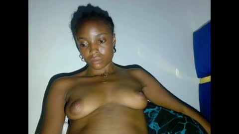 cupidxdoll online show from April 18, 7:07 pm