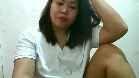 Snapshot of curious_girl247 chatting on January 31, 8:33 pm curious_girl247 online show from January 31, 8:33 pm