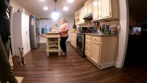 Snapshot of curiouscouple3143 chatting on December 30, 10:34 pm curious couple online show from December 30, 10:34 pm