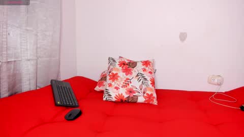 Curly  -  OF- CURLY SWEETT online show from February 18, 3:10 pm