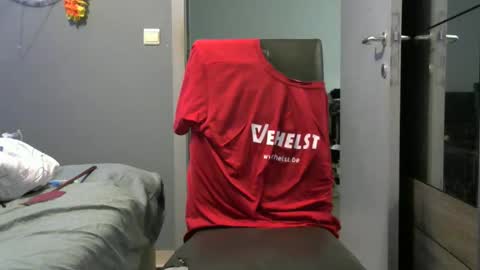 curlyfurly online show from February 17, 2:19 am