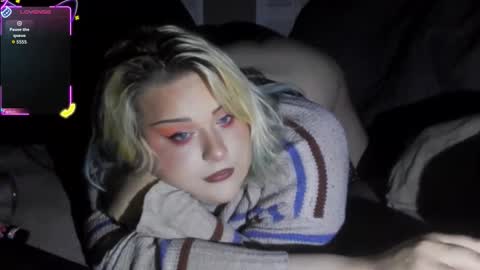 Curvygothfemboy online show from May 6, 6:30 am