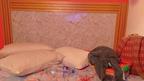 curvyhomebebe online show from April 19, 11:53 am