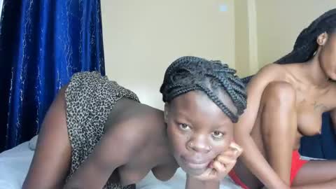 Snapshot of curvyjoan chatting on January 25, 8:42 am curvyjoan online show from January 25, 8:42 am