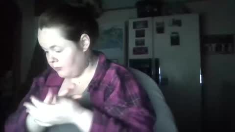 Snapshot of curvyplayday chatting on December 8, 11:51 pm dahlia -kim online show from December 8, 11:51 pm