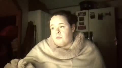 Snapshot of curvyplayday chatting on December 29, 1:56 am dahlia -kim online show from December 29, 1:56 am