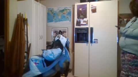 Snapshot of curvyplayday chatting on January 21, 2:11 am dahlia -kim online show from January 21, 2:11 am