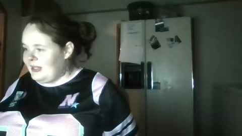 Snapshot of curvyplayday chatting on October 9, 1:58 am dahlia -kim online show from October 9, 1:58 am