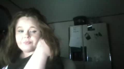 Snapshot of curvyplayday chatting on October 18, 12:35 am dahlia -kim online show from October 18, 12:35 am