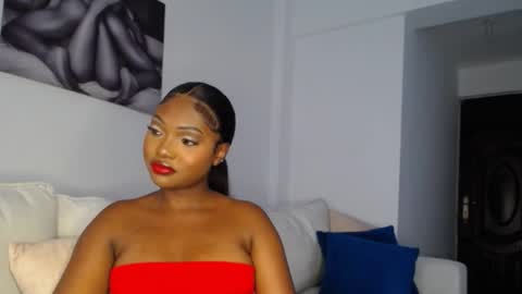 Liya online show from February 4, 2:10 pm