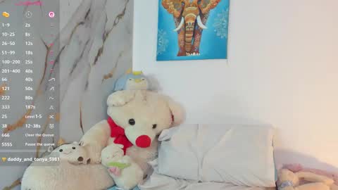 Snapshot of cute_dani1 chatting on October 28, 9:39 pm online show from October 28, 9:39 pm