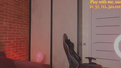 Everyday stream in the same time online show from February 20, 8:39 am