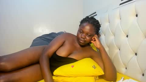 cute_gee43 online show from January 18, 10:46 pm