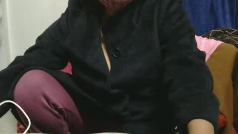 Snapshot of cute_kashmira99 chatting on January 11, 10:40 am kashmira online show from January 11, 10:40 am