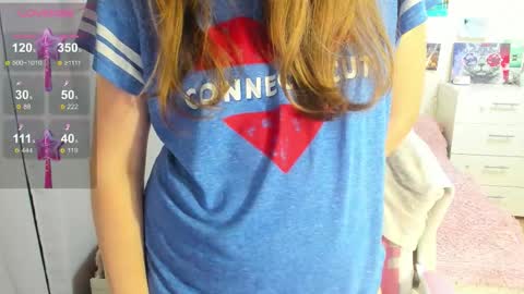 Snapshot of cute_kate0 chatting on October 12, 10:58 am cute_kate0 online show from October 12, 10:58 am