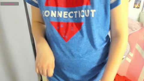 Snapshot of cute_kate0 chatting on November 22, 10:36 am cute_kate0 online show from November 22, 10:36 am