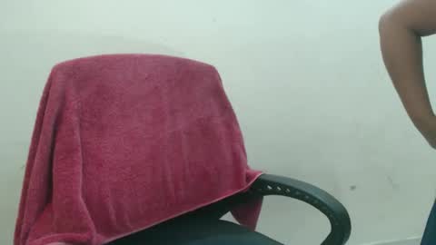 Snapshot of cute_kavya chatting on November 14, 10:25 am cute_kavya online show from November 14, 10:25 am