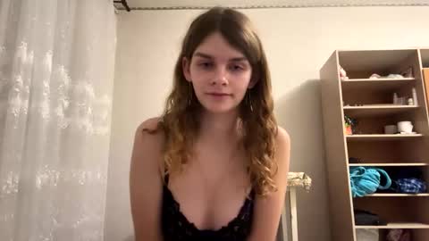 Snapshot of cute_kitte chatting on February 22, 9:26 pm cute_kitte online show from February 22, 9:26 pm