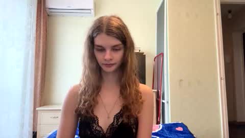 Snapshot of cute_kitte chatting on November 16, 9:04 am cute_kitte online show from November 16, 9:04 am