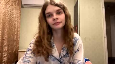Snapshot of cute_kitte chatting on November 20, 10:09 pm cute_kitte online show from November 20, 10:09 pm