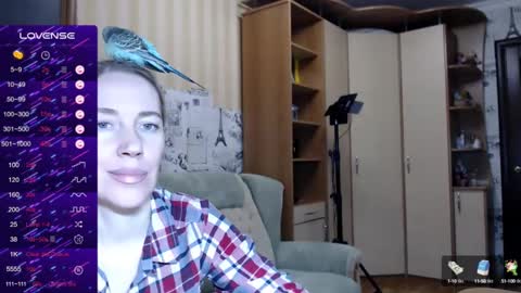 cute_lion_ online show from January 4, 1:21 pm