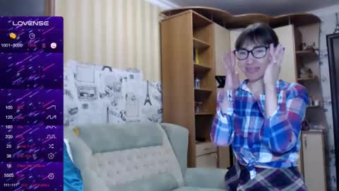 cute_lion_ online show from February 17, 11:34 am