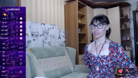 cute_lion_ online show from March 8, 12:41 pm