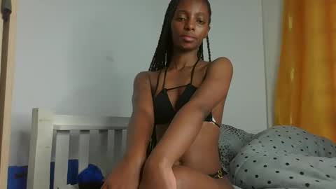 cute messy online show from February 1, 4:11 am