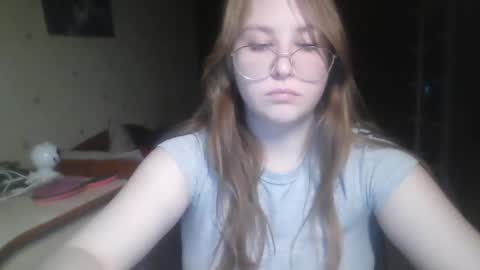 Veronica online show from March 8, 7:42 pm