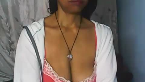 Snapshot of cute_moll chatting on September 22, 8:38 am murielle online show from September 22, 8:38 am