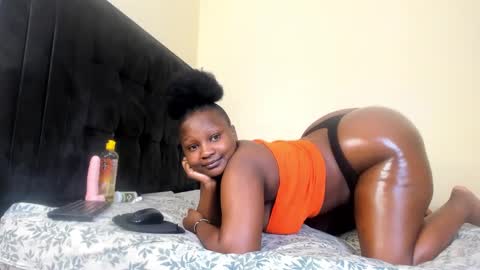 cute n nasty online show from December 3, 6:26 am