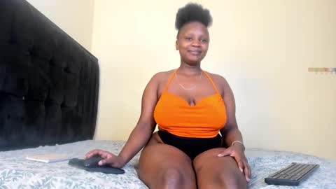 cute n nasty online show from December 4, 11:19 am