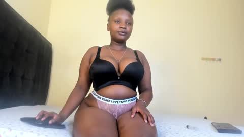 cute n nasty online show from December 6, 8:15 am