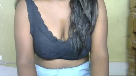 Snapshot of cute_payalji chatting on October 13, 1:38 am alia online show from October 13, 1:38 am