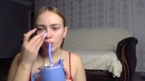 cute_shy06 online show from November 21, 8:07 pm