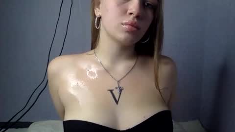 cute_shy06 online show from November 26, 6:20 pm