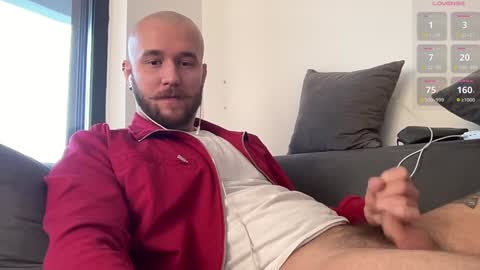 Snapshot of cute_skywalker chatting on December 12, 7:30 am cute_skywalker online show from December 12, 7:30 am