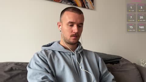 Snapshot of cute_skywalker chatting on January 15, 8:51 am cute_skywalker online show from January 15, 8:51 am