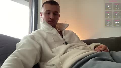Snapshot of cute_skywalker chatting on February 15, 8:44 am cute_skywalker online show from February 15, 8:44 am