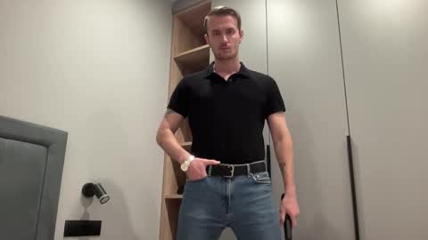 Snapshot of cute_skywalker chatting on October 1, 4:13 pm cute_skywalker online show from October 1, 4:13 pm