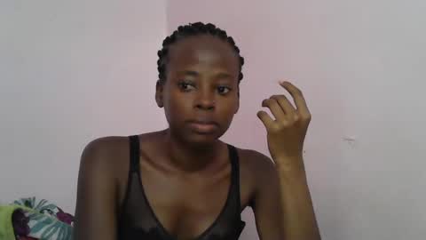 cute_sonny online show from December 19, 10:45 am